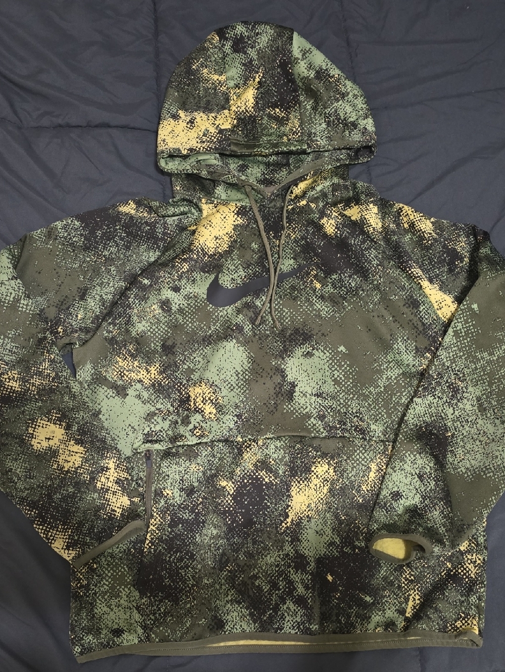 Nike Men's Therma-FIT Camo Pullover Hoodie, Medium, EUC